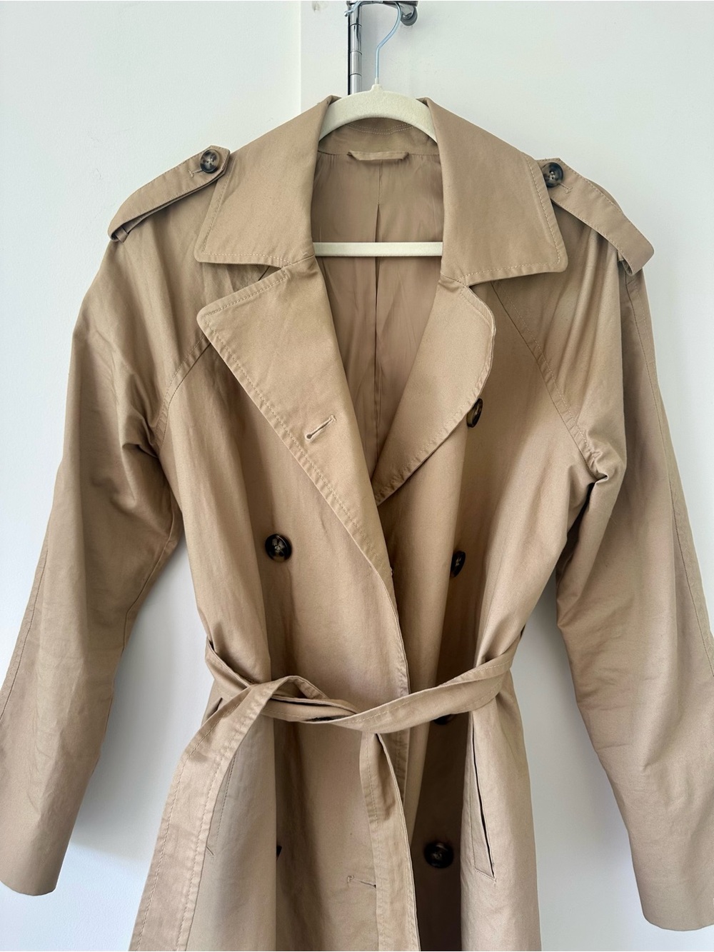 & Other Stories Beige Trench Coat - Picture 3 of 5